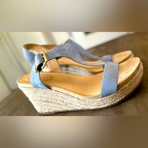 Kenneth Cole Wedge Heels